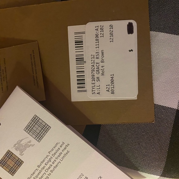 Burberry small Grace handbag - Picture 12 of 12